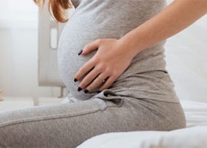 گرفتگی و انقباض شکم در بارداری